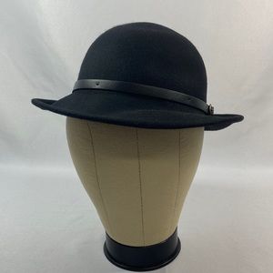 NEW Phenix Nordstrom black 100% wool hat with leather belt trim detailing